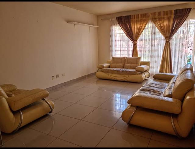 3 BEDROOM APARTMENT FOR SALE IN WEST TURFFONTEIN